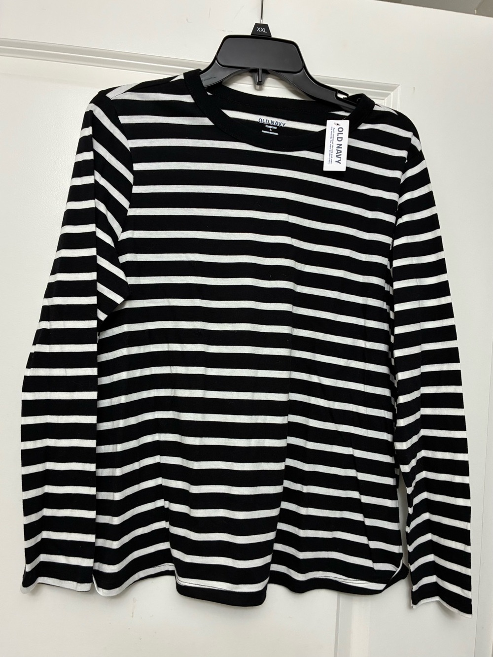 NWT Old Navy Long Sleeve Tee